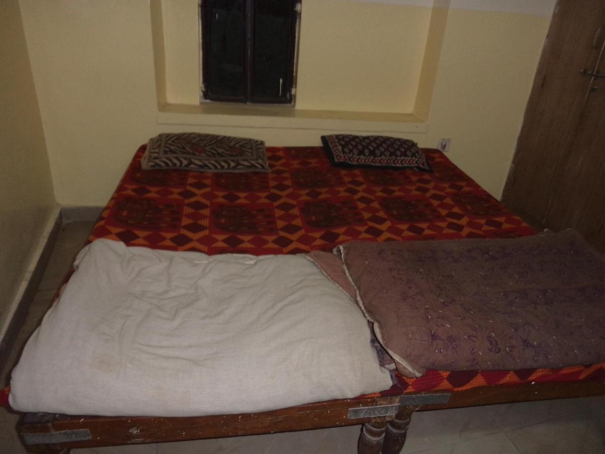 Hotel Rajhans Dzsaipur Kültér fotó